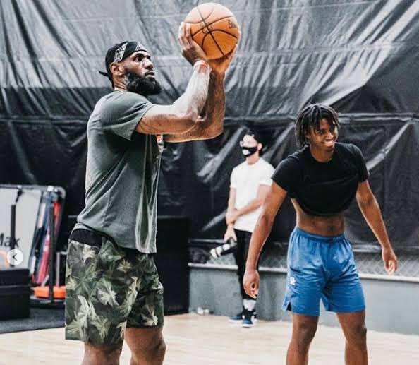 Sean_Barnard1's tweet photo. The Sixers still have one more move to make https://t.co/BpVSXd1S5n