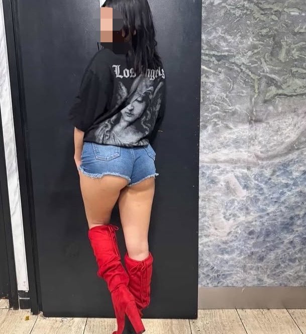 Victoriadeluxx's tweet photo. Estoy disponible!!!!!!   CDMX 💫💫💫
Pregunta      * más info en el linck *
-Packs.                  de  mi perfil ☺️☺️☺️
-Video llamada 
-Sexyting, etc 
Pregunta por mi canal privado 😘😘😘 https://t.co/IgkN70k7Rk