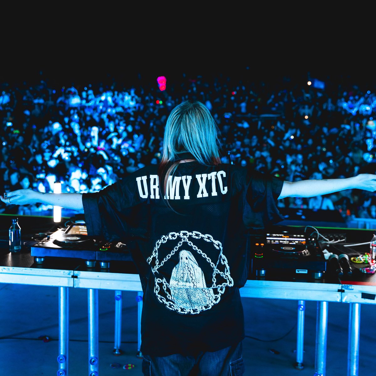 awonderland's tweet photo. DROPPING TOMORROW 2PM PST

THE GHOST WORLD JERSEY 

via www. FMUOASL . com https://t.co/8Mihtb0LSq