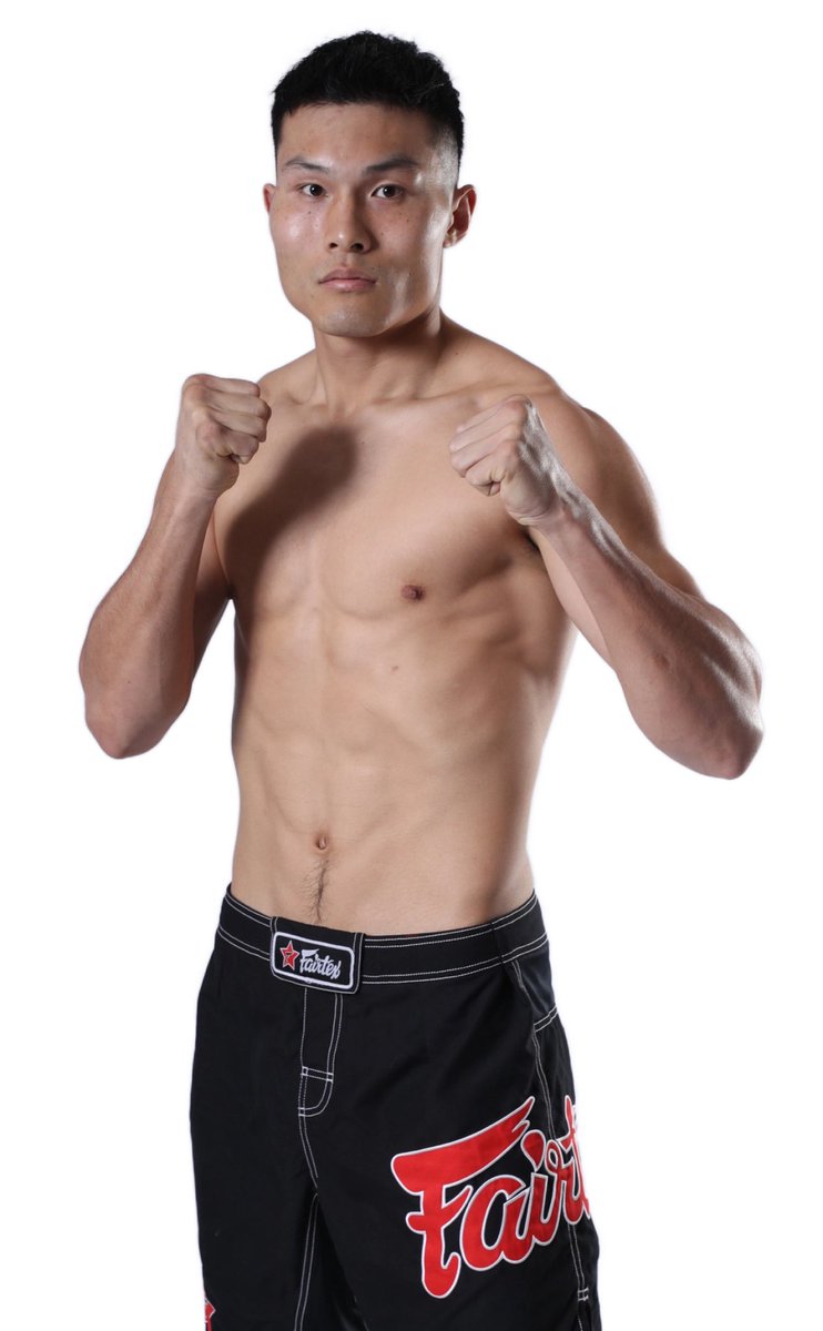 CageSideNote's tweet photo. MMAニュースです🧑‍💻

元K-1WGPクルーザー級👑のリュウ・ツァーがUFCと契約する模様です🧑‍💻

既にMMAに転向しており現在3勝1敗。

📰UFCロスター

#UFC https://t.co/YqkXPNdRpE