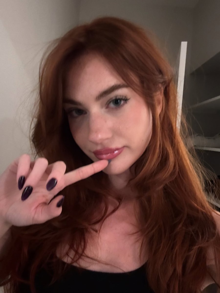 𝒍𝒆𝒙𝒊𝒆 tweet media
