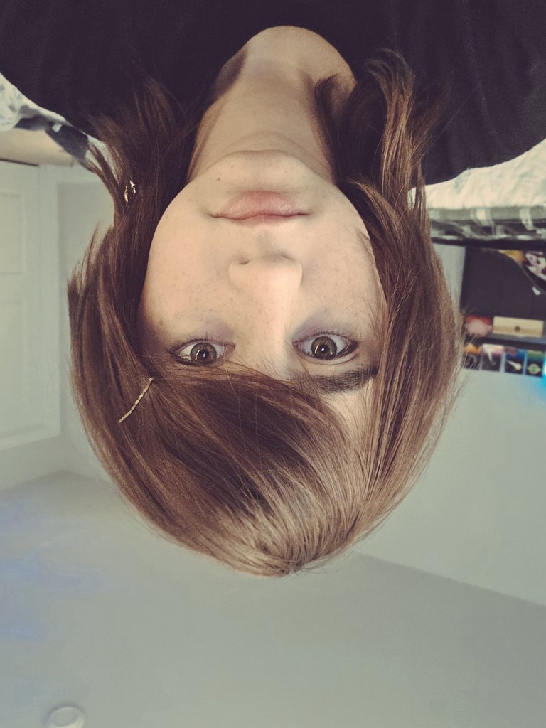 FleshCandle's tweet photo. I'm getting my layers redid soon I am so very excited because they've grown out a LITTLEEE as you can see in the photos below... https://t.co/tfLnfM9yPZ