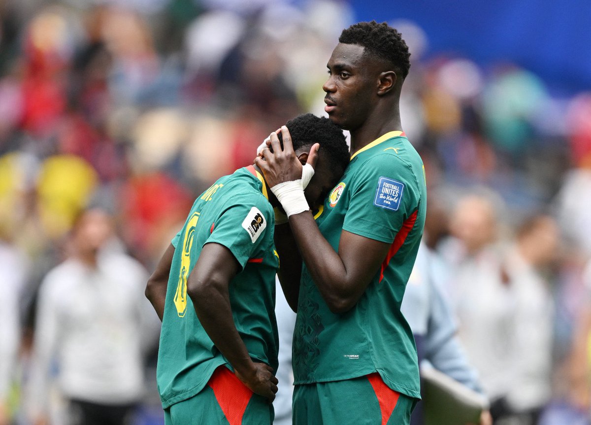 FaktaSepakbola's tweet photo. Tak ada tim yang pernah mengalami nasib seperti ini di Piala Dunia.

Senegal menjadi tim pertama dalam sejarah turnamen yang tersingkir di fase gugur setelah sempat unggul dua gol hingga menit ke-85. Belgia menciptakan salah satu comeback paling gila yang pernah ada di panggung Piala Dunia. 🇧🇪😱🇸🇳💔

#FIFAWorldCup