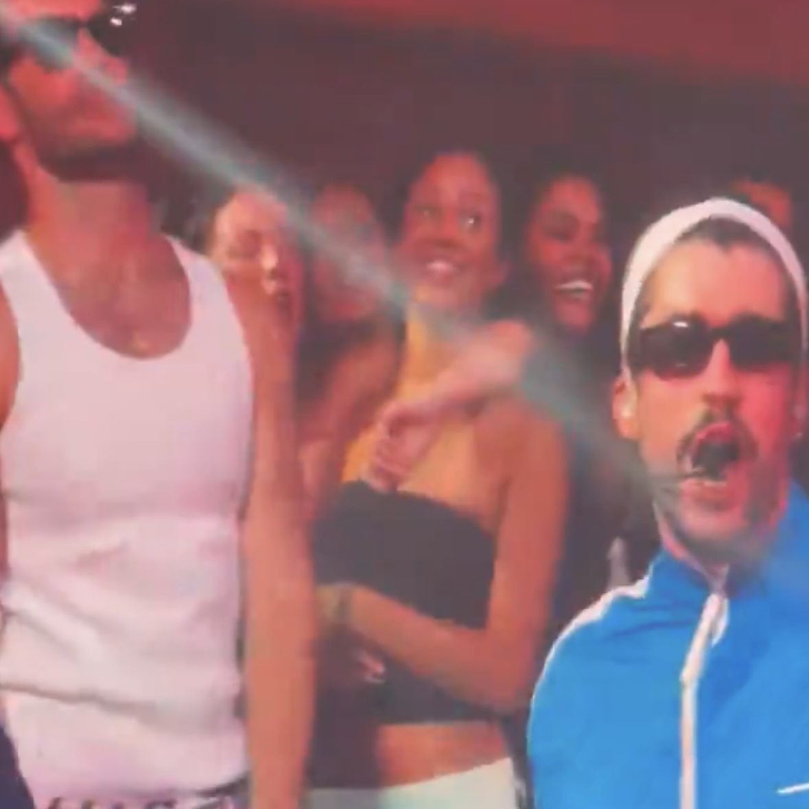 PopCrave's tweet photo. Manon was spotted in Bad Bunny’s Casita at his ‘Debí Tirar Más Fotos’ tour in France. https://t.co/HZtJW2WT87