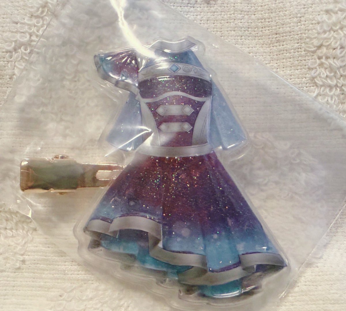 kokorostyle's tweet photo. アイカツ　ガチャ　カプセルジェムクリップ

交換希望です。

【譲】 天の川コズミックコーデ

【求】 スノープリンセスコーデ

7/4 アイカツスターズ舞台挨拶
7/11 芸カ
7/11  オールアイカツストリーミングアワー
での手渡し

もしくは郵送でお願いします🙏

#アイカツ https://t.co/J5gdlKIHVS