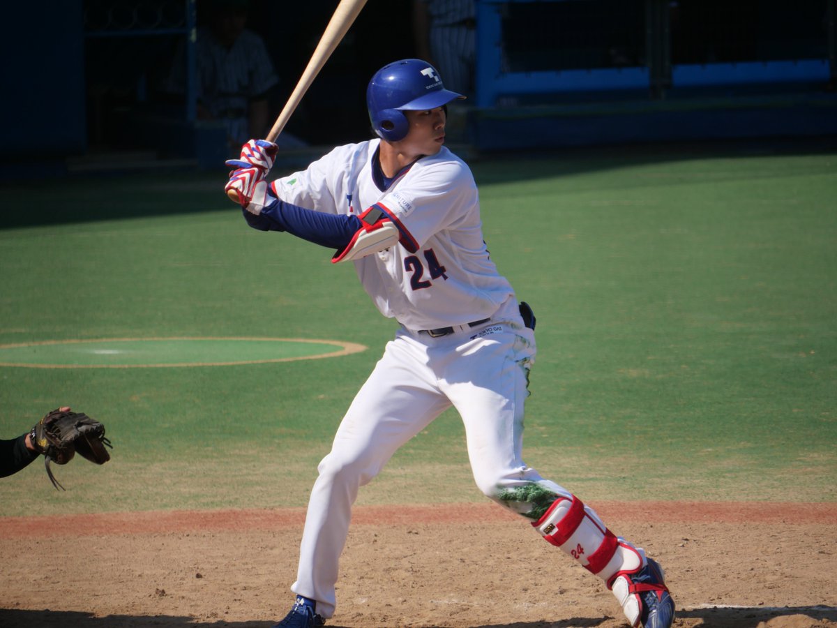 Norifumi_Nishio's tweet photo. 藤沢涼介(東京ガス)の昨年と今年のJABA大会、都市対抗(予選＆本戦)、日本選手権の通算成績。

27試合117打席106打数47安打7本塁打30打点10四死球1犠飛
打率.443　出塁率.487　長打率.717　OPS1.204

ノーヒットは1試合だけ。対戦した相手が全て企業登録チームの中でこの数字は凄いの一言ですね。 https://t.co/NvKBj67Q2c