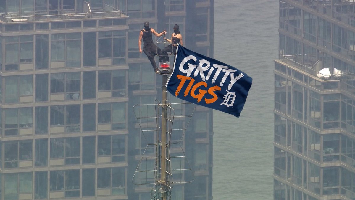 DrunkMiggy's tweet photo. Swept the Yankees https://t.co/GeCB04qRgY