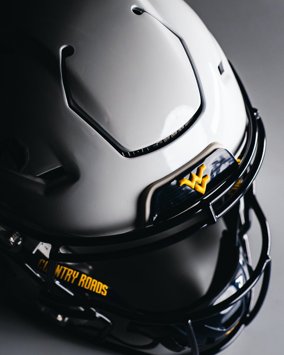 WVUfootball's tweet photo. Clean. Crisp. Glossy. ✨ https://t.co/XDraDcRPsm
