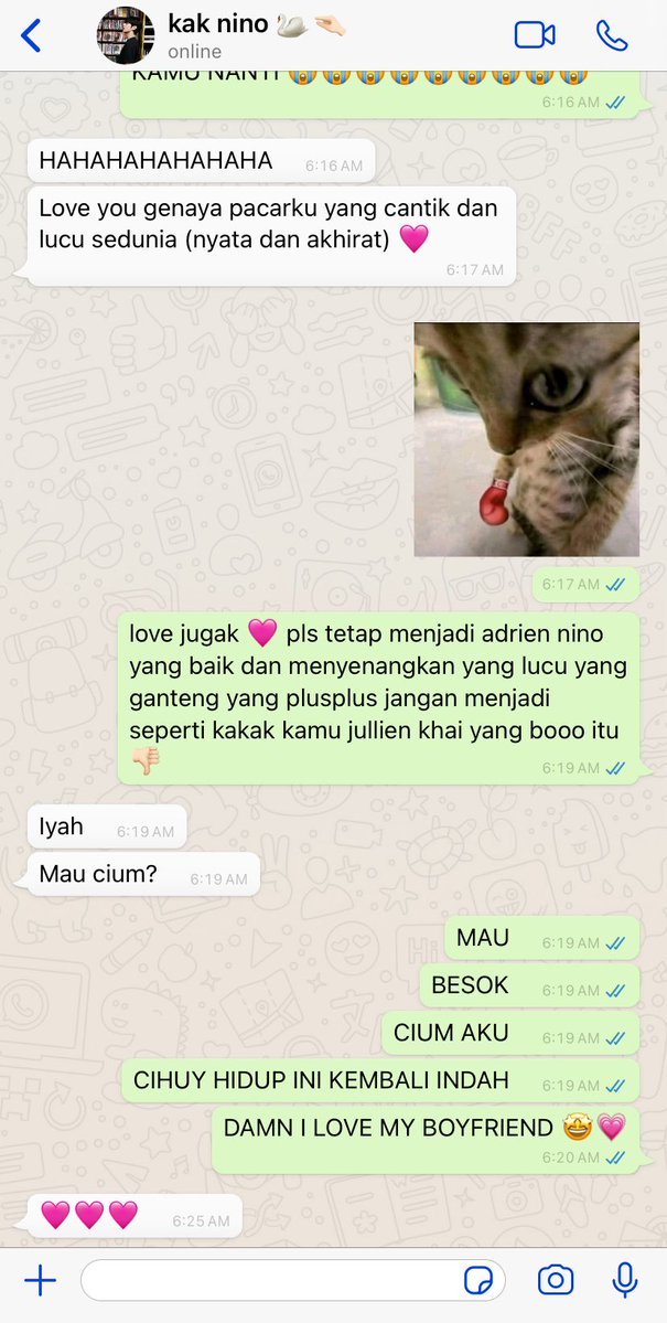 extenler's tweet photo. what if karena room chat aslinya yang ini https://t.co/g2JGlkhoRj