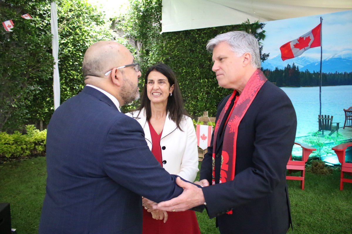 RepreNL_CDMX's tweet photo. La Coordinación de Relaciones Internacionales de la Representación de Nuevo León asistió a la conmemoración del Día Nacional de Canadá donde felicitamos al Embajador de Canadá de México, el Excmo. Cameron Mackay, en el marco de esta importante fecha para esta misión diplomática y para su comunidad en México.🇨🇦🤝🇲🇽

Este evento contó con la participación del Canciller Roberto Velasco Álvarez y con la presencia de funcionarios de los distintos niveles de gobierno y cuerpo diplomático acreditado en nuestro país.
#CDMX #NuevoLeón