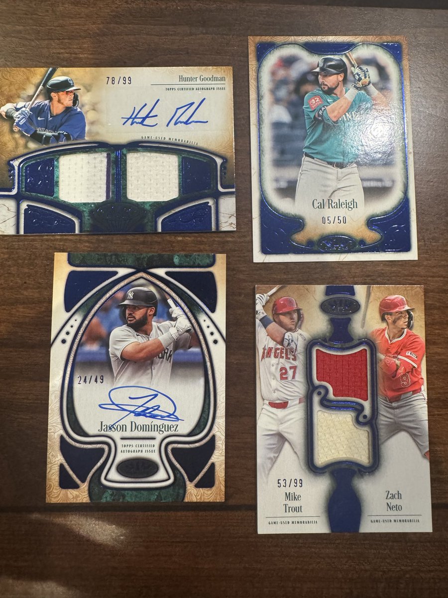 RJMata's tweet photo. @CardPurchaser @Topps just received our Tier One box.  Son was excited and said we need more https://t.co/0b3pJhptN5