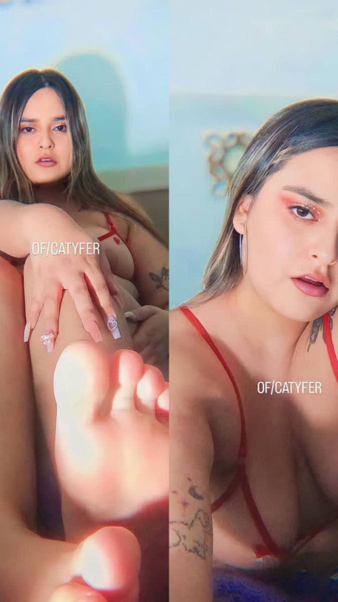 fefitachilenaa's tweet photo. Te tendré en mis pies y sabes que vas a disfrutar de eso 🤤 Deséame y atrévete a venir a mi chat para comprar https://t.co/mH84j5v8Mk https://t.co/EMqpBUmbRS