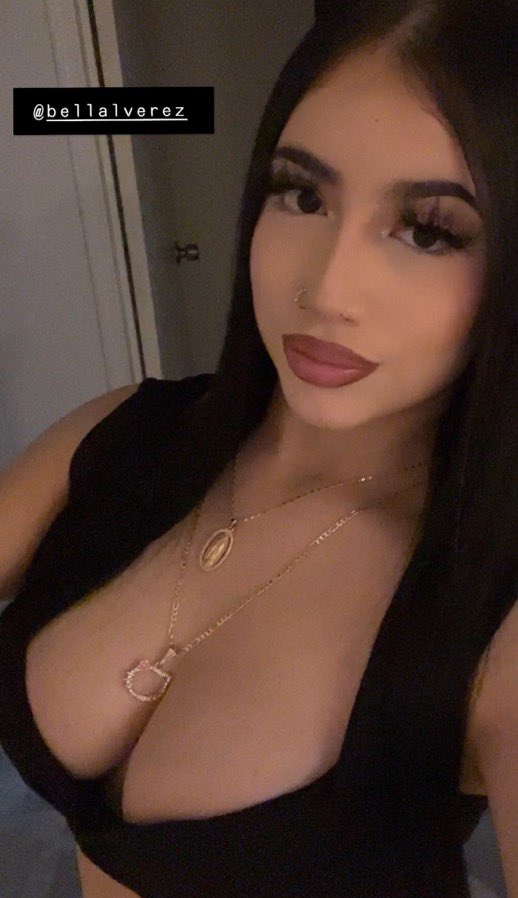 sosaa7uaps's tweet photo. Who’s off from work wanna play with me on ft? Slide in my telegram or inbox me to see more https://t.co/StYhuTym1o https://t.co/k1z5f25xlw