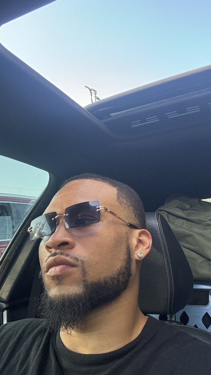 03kyree's tweet photo. 🌐 https://t.co/afEHuuRkfz