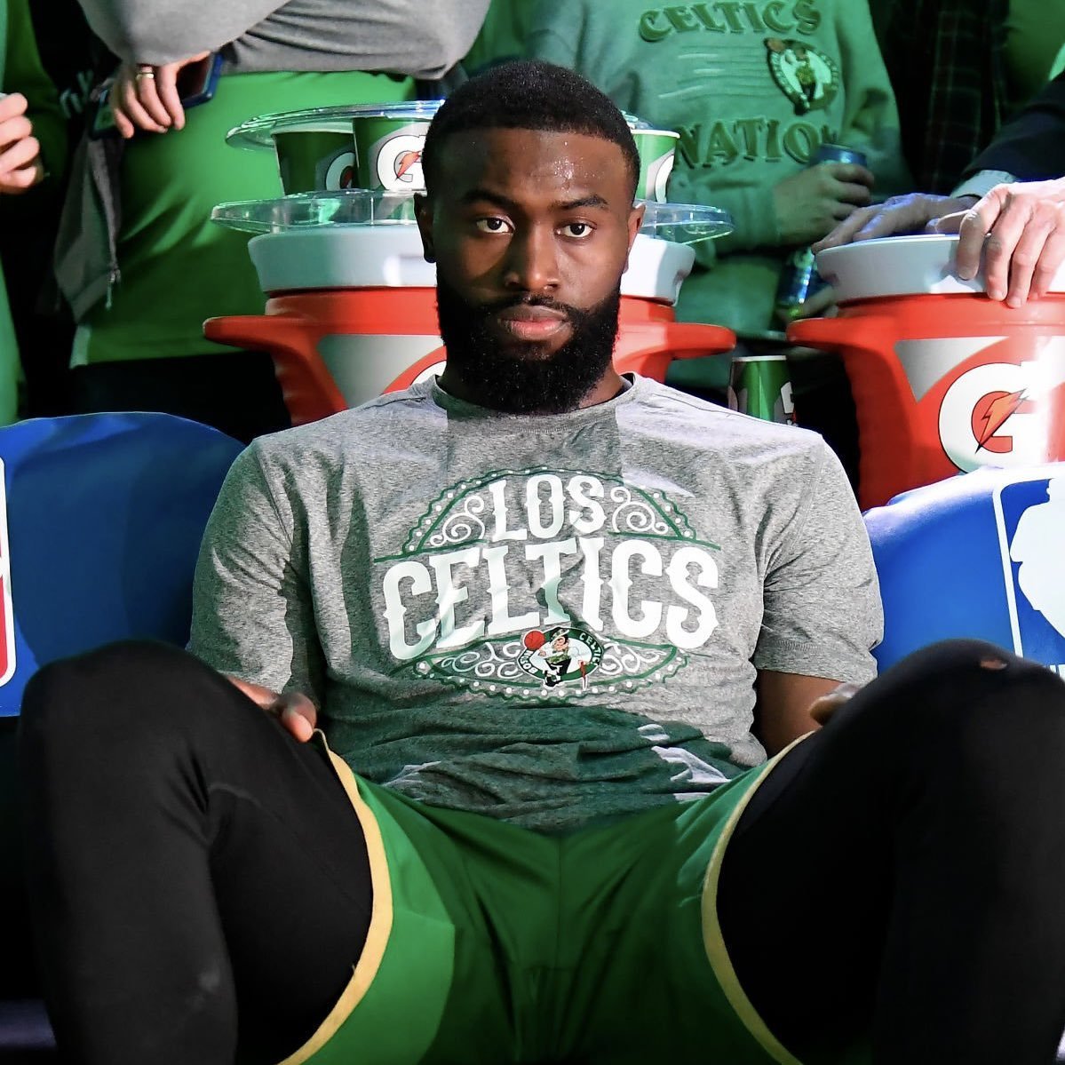 K16Len's tweet photo. C'est avec un grand regret que Mon jaylen Brown se faire trade j'ai très mal vu la saison qu'il à fait cette année il a laisser derrière lui une grosse impact Sur Boston Moi en tant que fan N°1 je te souhaite une nouvelle Bague dans ta nouvelle franchise ❤️ thanks for everything. https://t.co/chu9j9exxD