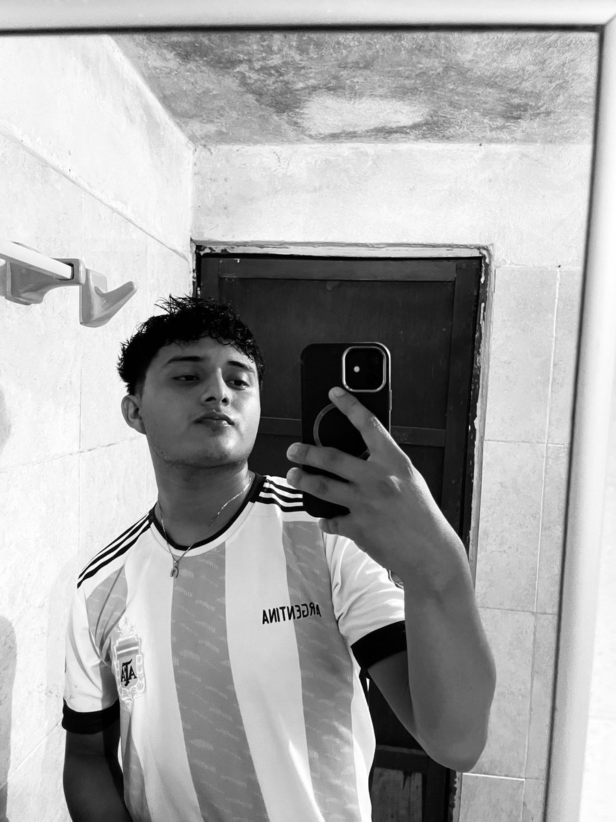 palom59698's tweet photo. Alguien para hablar 🙂‍↔️✨ https://t.co/i73HmlCxhJ