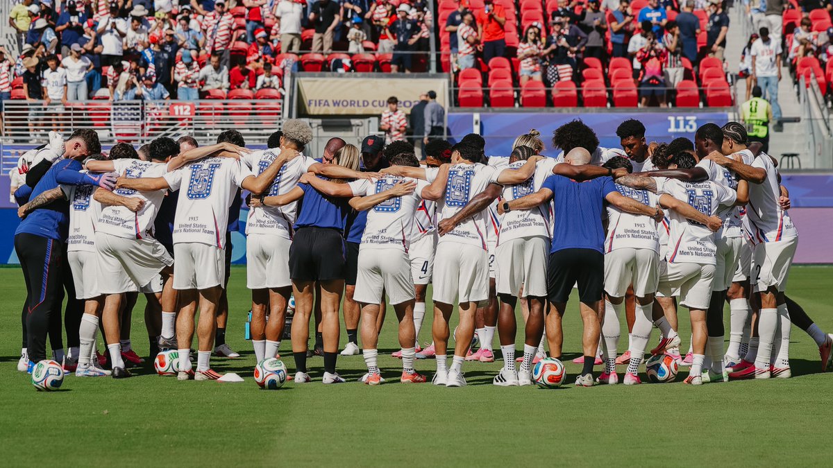 USMNT's tweet photo. Play United. 🇺🇸 https://t.co/bBRQNGyKYt
