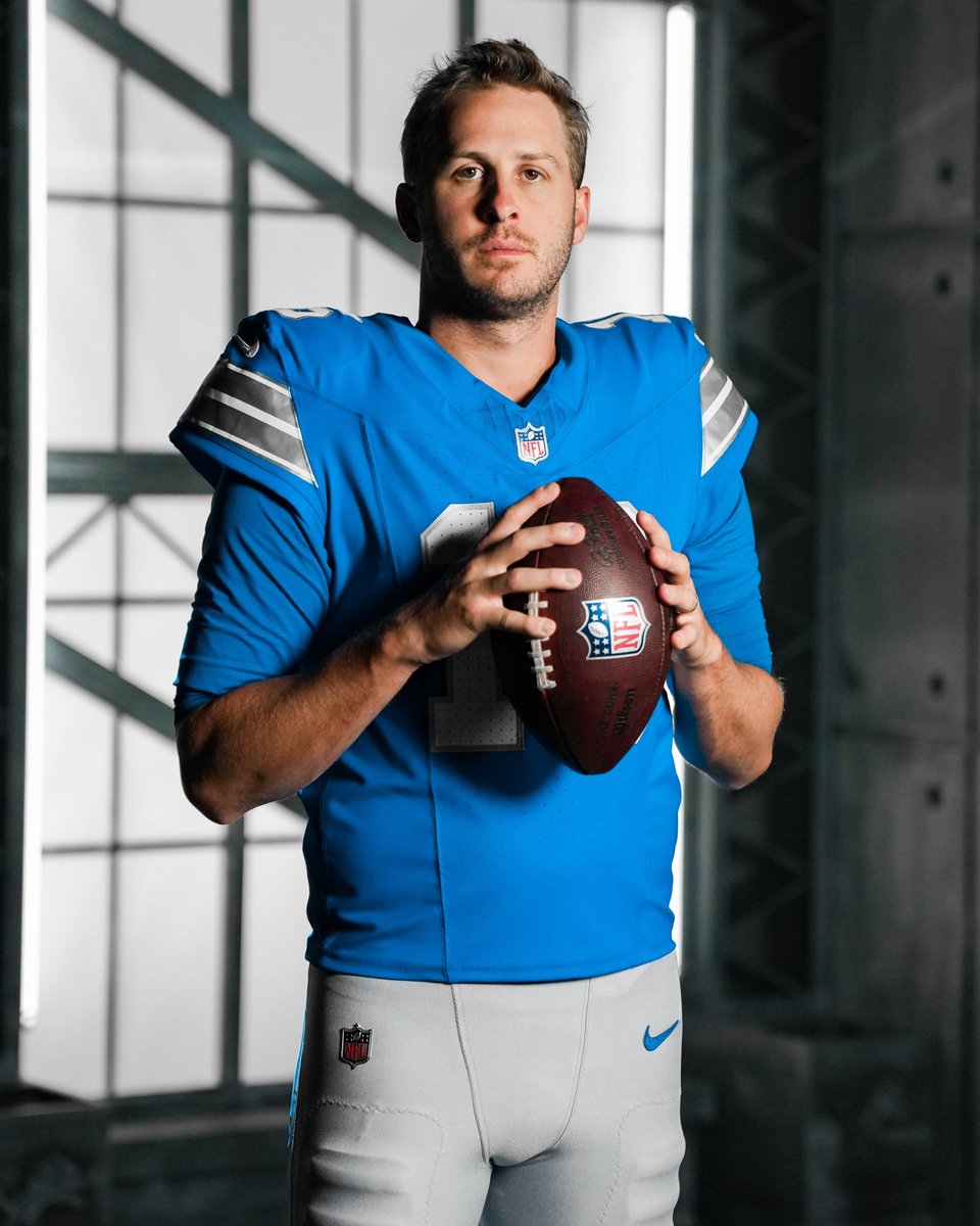 Lions's tweet photo. Loading up year 6️⃣ in the Motor City https://t.co/L3oj3tlEeM