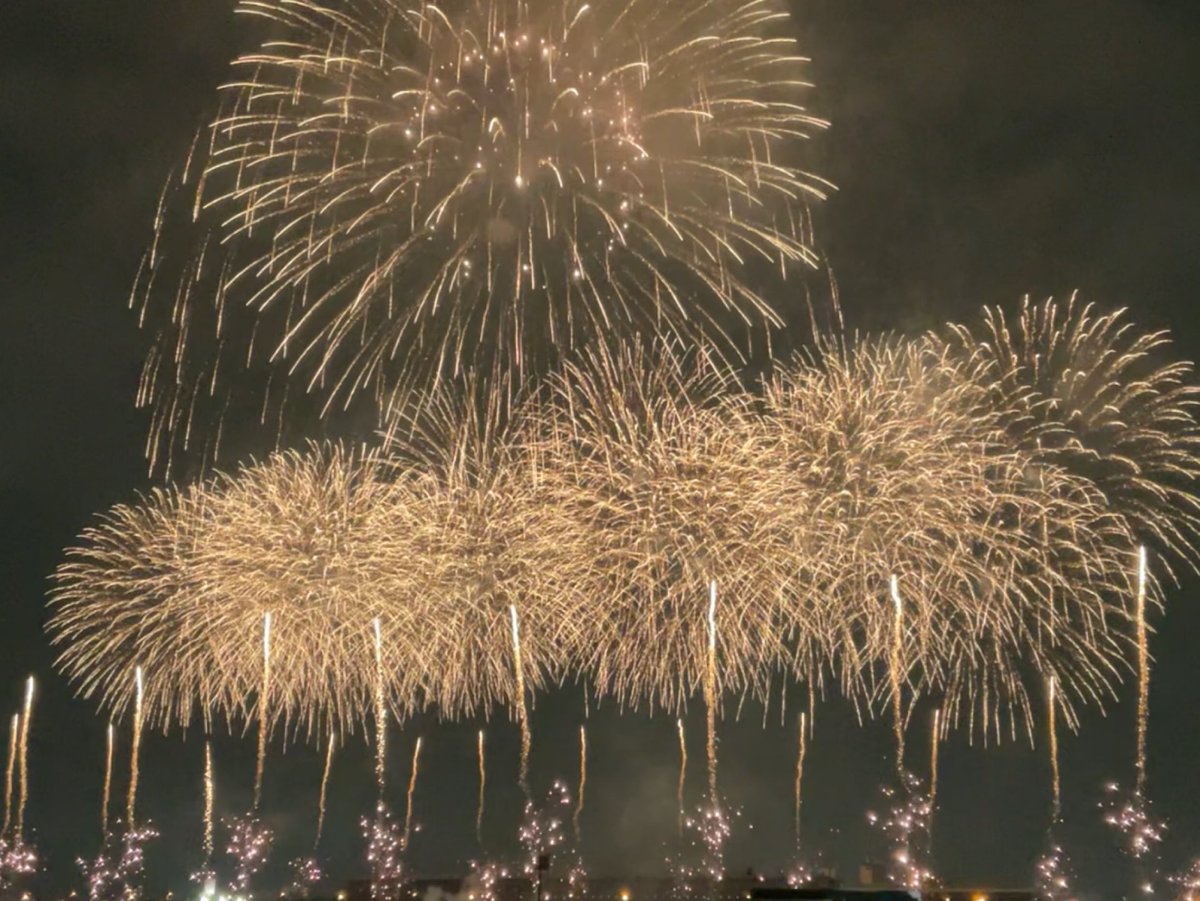 t_river66's tweet photo. 昨日の東京競馬場花火大会🎆お見事でした🎇 https://t.co/eCmJkREWBA
