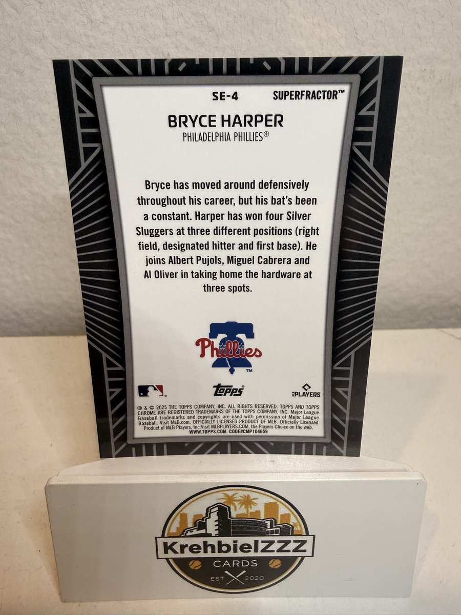 KrehbielZZZ's tweet photo. Just pulled this 1/1 Bryce Harper Shadow Etch out of a 2025 Chrome Box I bought from @FriarBreaks . Anyone have any idea on value? @CardPurchaser https://t.co/YkhX2EtAQm