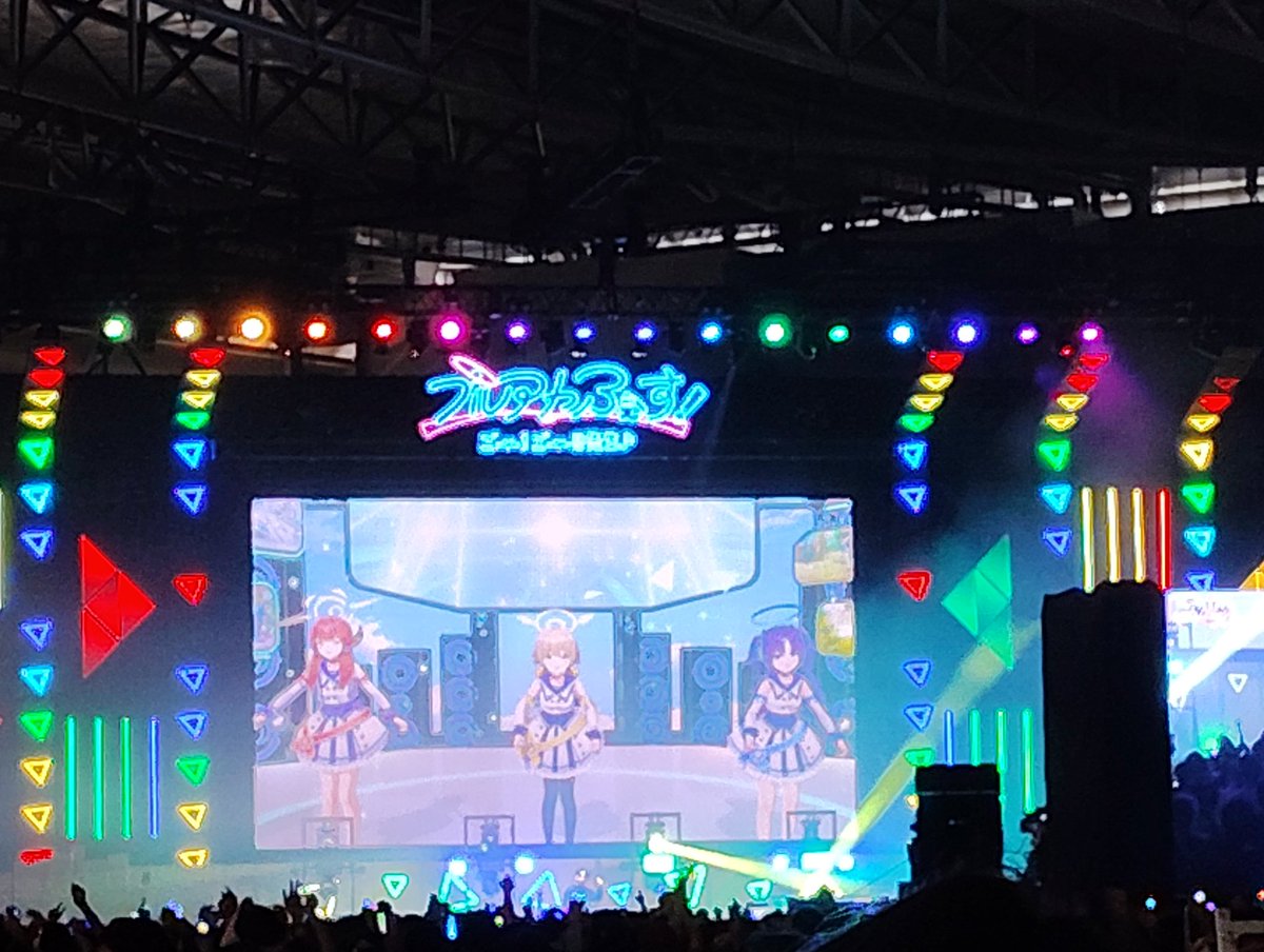 YNCola's tweet photo. #2026年自分が選ぶ今年上半期の４枚 https://t.co/h6oeqeXkXZ