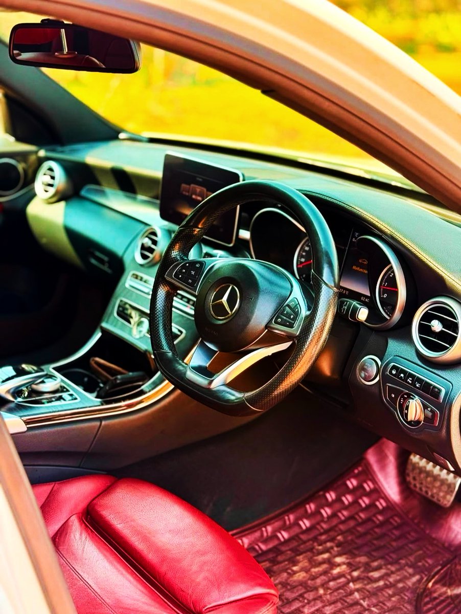 DriveNowUg tweet picture