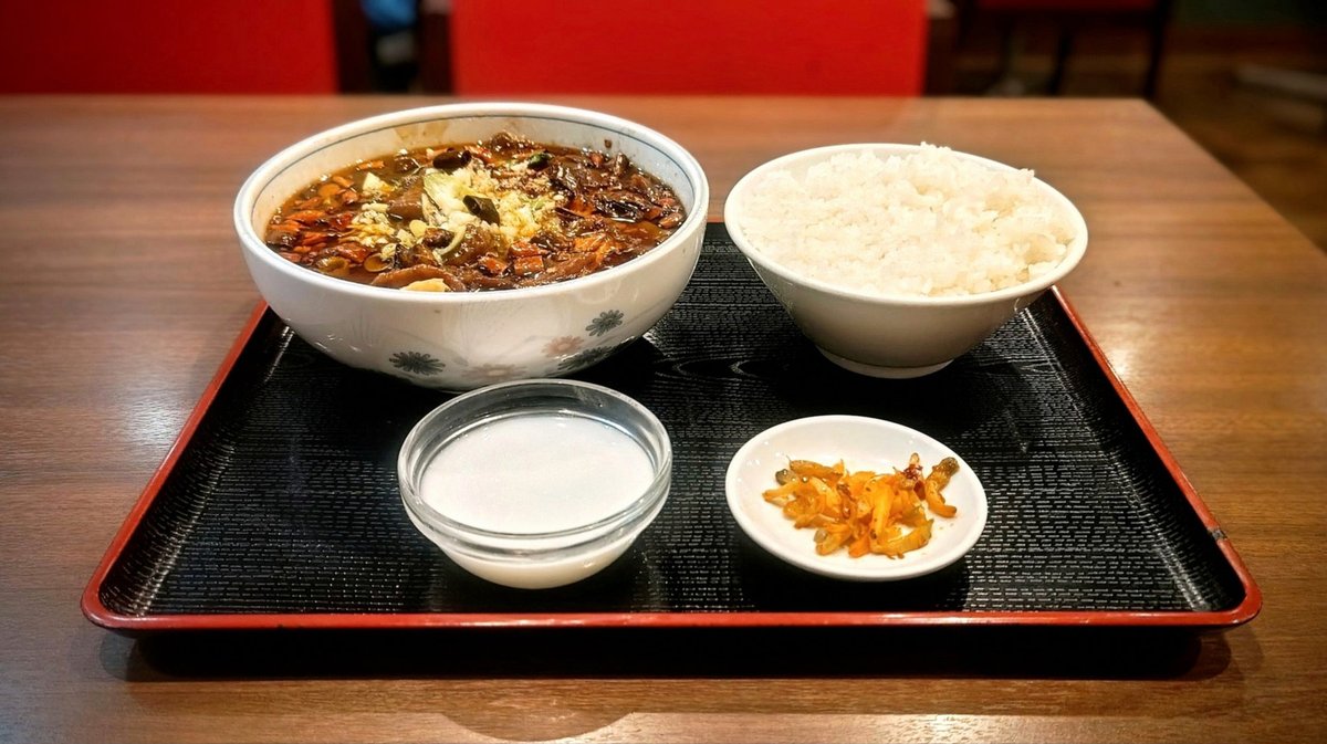lovesyah's tweet photo. 旦那風邪ひいてるから
卵がゆ作ってあげた、偉い、優しい、シゴデキ‼️ https://t.co/Sy3YmdJP7y