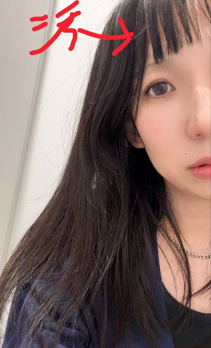 kidhld's tweet photo. みなさまおはよです🌞
昨日のすっぴんの顔よく載せたなー自分……と思います。。。
のりって怖いですね。
今日は髪の毛のお手入れする時間なく、、汚。
今日も1日頑張りましょう。 https://t.co/f3Fvc6Rxlu