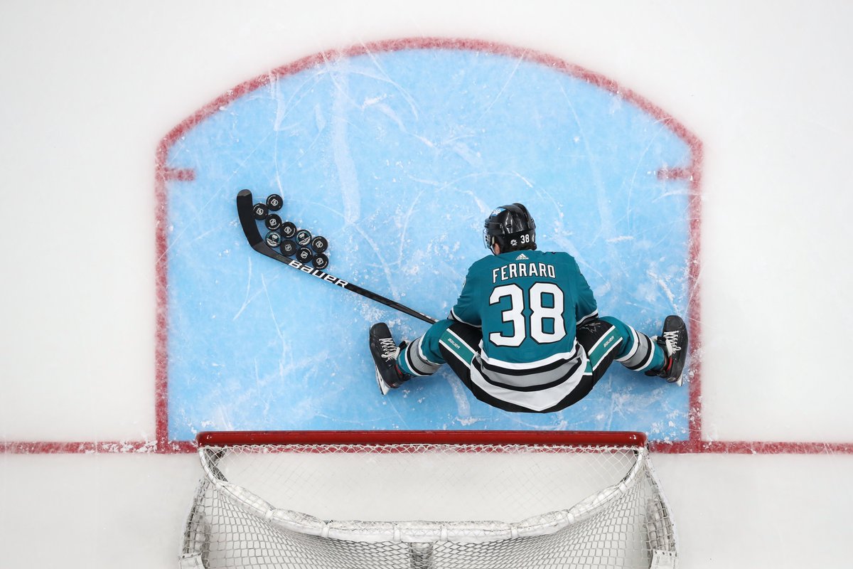 kavinm95's tweet photo. 📸 Never easy to say bye to a player who has been around since I first started with the Sharks 8 years ago.

We will miss the smiles and the fun personality. Best of luck in Winnipeg Mario! 🦈 https://t.co/u6s3z3l0tu