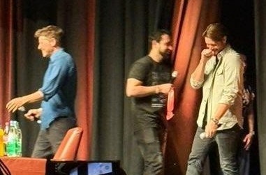 pig_in_a's tweet photo. "blushing in a manly way" oh we can totally see that https://t.co/3zVSO50Obj