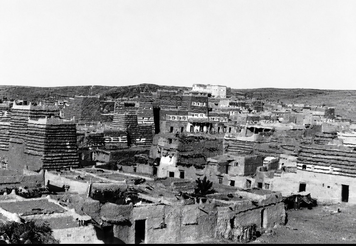 shroqalzin's tweet photo. أبها عام 1936
تصوير : عبدالله فيلبي https://t.co/GkQFC4pGaq