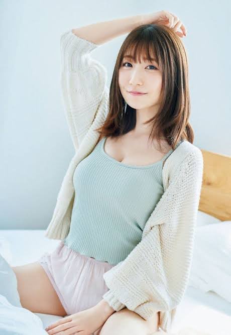 Marupmhw's tweet photo. こういう顔がお好きなんでしょ……？
誰とヤル……？
#性優 https://t.co/qzhGm4JBHL