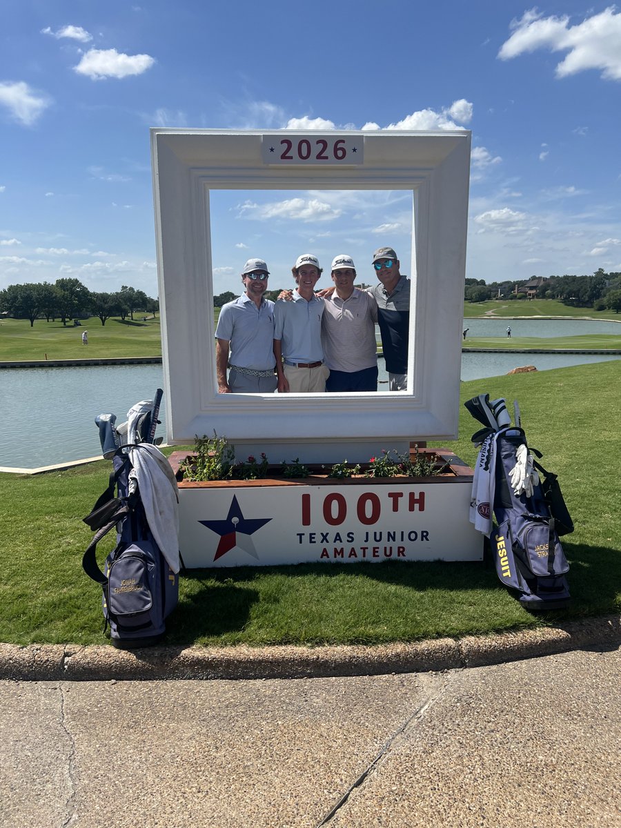 jesuitgolf's tweet photo. Six Jesuit Golf Team members just played in the Texas Junior Amateur at Stonebriar. So cool to see all the Jesuit Golf bags! Congrats to Jackson, Jonah, Spencer, Jack C, Dexter and Jack L! Extra congratulations to Jackson and Jonah for making the cut and finishing 18th and 23rd! https://t.co/HoCyeuJj7A
