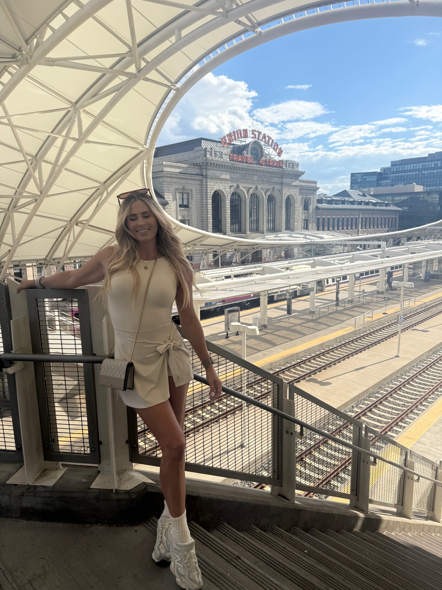 travel looks good on me and i'm not subtle about it https://t.co/INaHMlvvPv