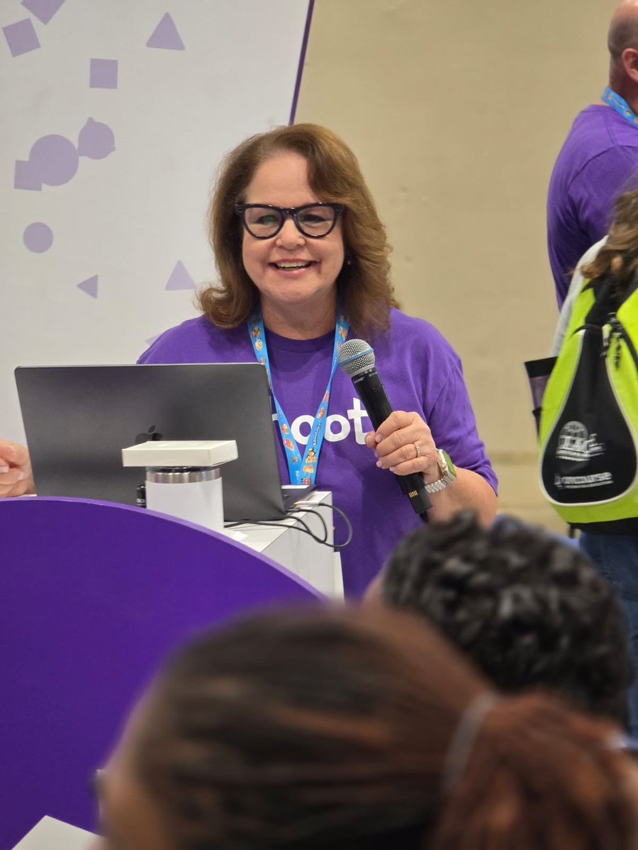 zeny_ulloa's tweet photo. Such an honor to host 'Teacher Talk' &amp;  share my love for @Kahoot! 🎙️ Whether I’m engaging K-12 students, leading professional development for fellow educators, or helping my Adult Citizenship students build their futures, Kahoot makes it stick. #YourBestChoiceMDCPS @iLearnMDCPS https://t.co/vNVKm5CvVC