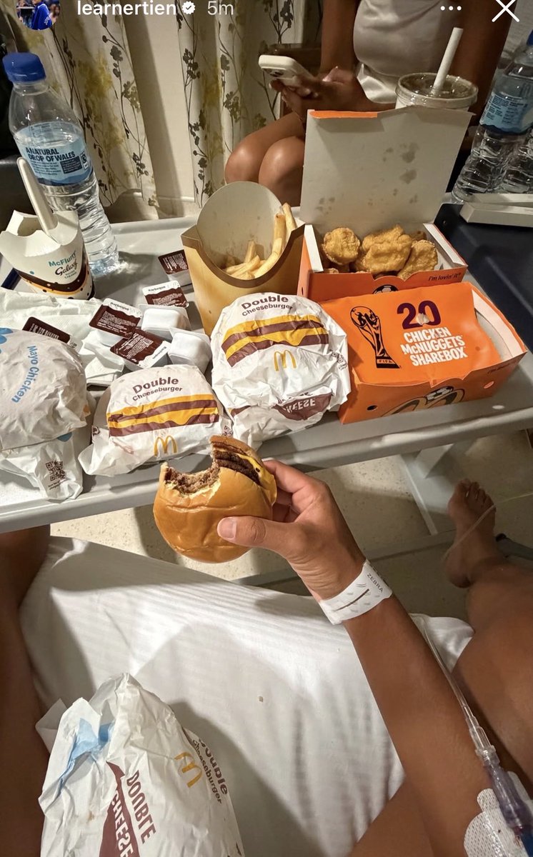 LearnerTienNews's tweet photo. McDonald's for recovery? That's one way to do it, Learner Tien. 😄😭😭😭😭 https://t.co/T4BpueOuCO