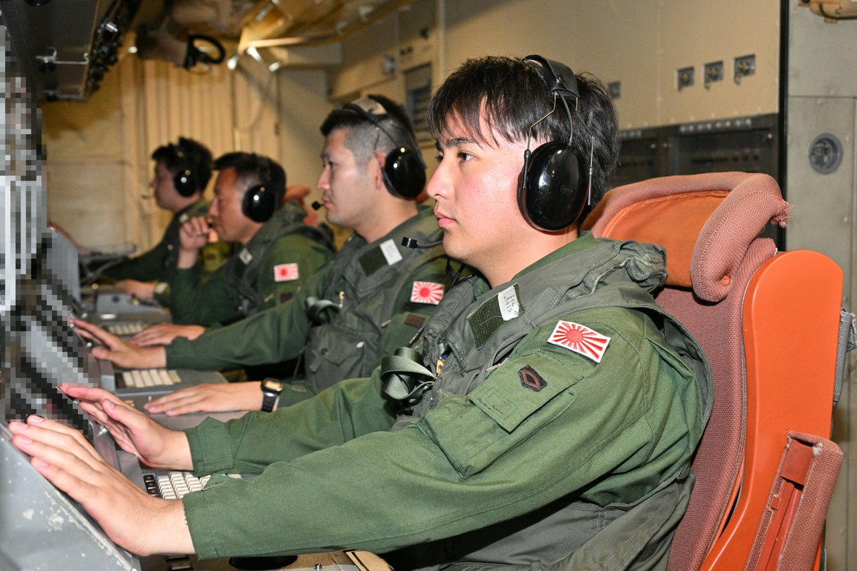 JapanJointStaff's tweet photo. On June 30, the Japan Self-Defense Forces conducted a series of electromagnetic warfare(EMW) training activities.
#ValiantShield #VS26 #EMW https://t.co/R6b9OLC7MR