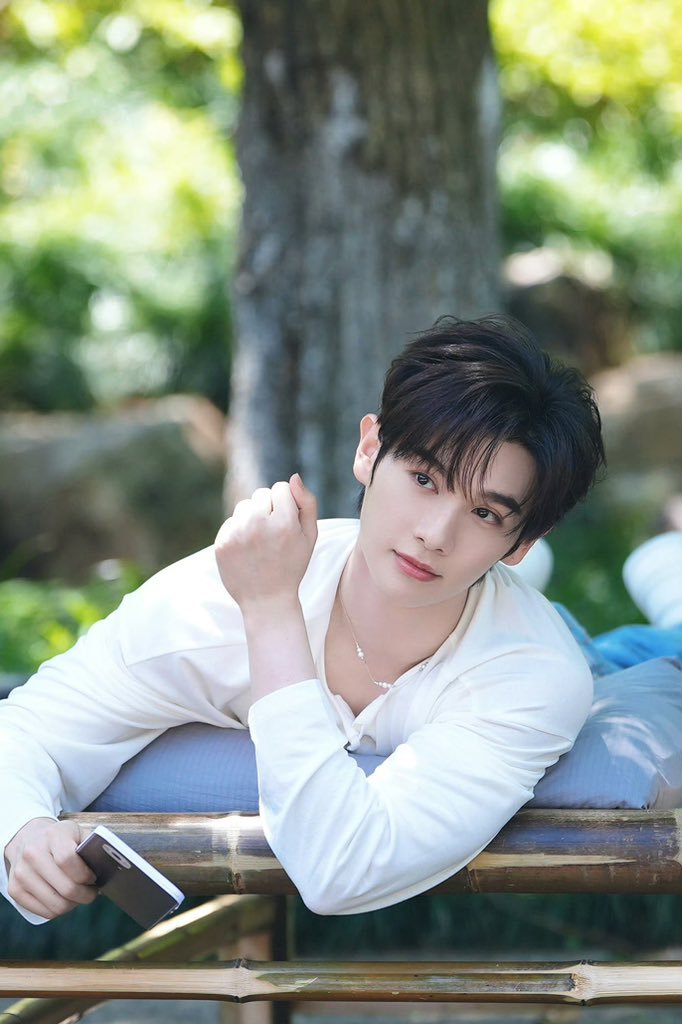 Nine9591's tweet photo. MORNING 02 NNINE
#นายท่านกรชิต #高卿尘
#GaoQingchen #Nine
@naninenai99 https://t.co/smsDy5FAiZ