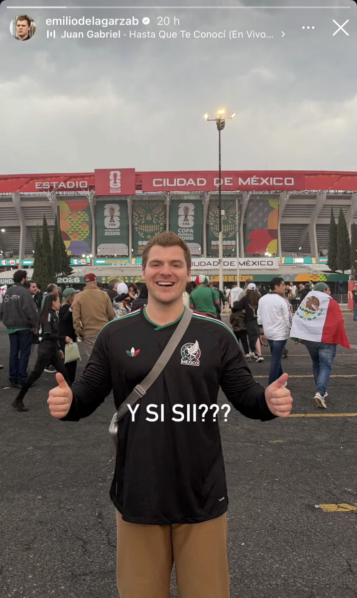 NL_Informa's tweet photo. @AdrianDeLaGarza Otra vez el huevon de tu junior andaba en el estadio con cargo a Monterrey, pinches vividores https://t.co/YCuNBokVlh