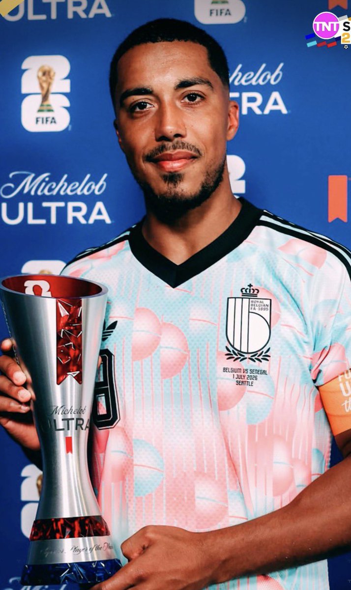 pandanogol's tweet photo. Tielemans desloca o goleiro senegalês na cobrança de pênalti e marca o gol da virada da Bélgica, no fim do segundo tempo de prorrogação. https://t.co/Fhhmu4WhCh