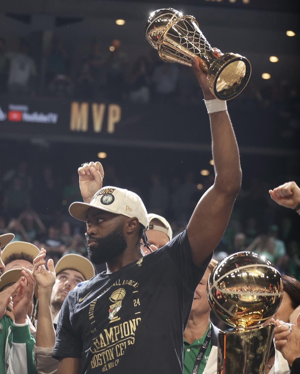 Celtics_Boyz's tweet photo. Boston Celtic for Life

Thank you, 7! @FCHWPO https://t.co/7QhRldPFXg