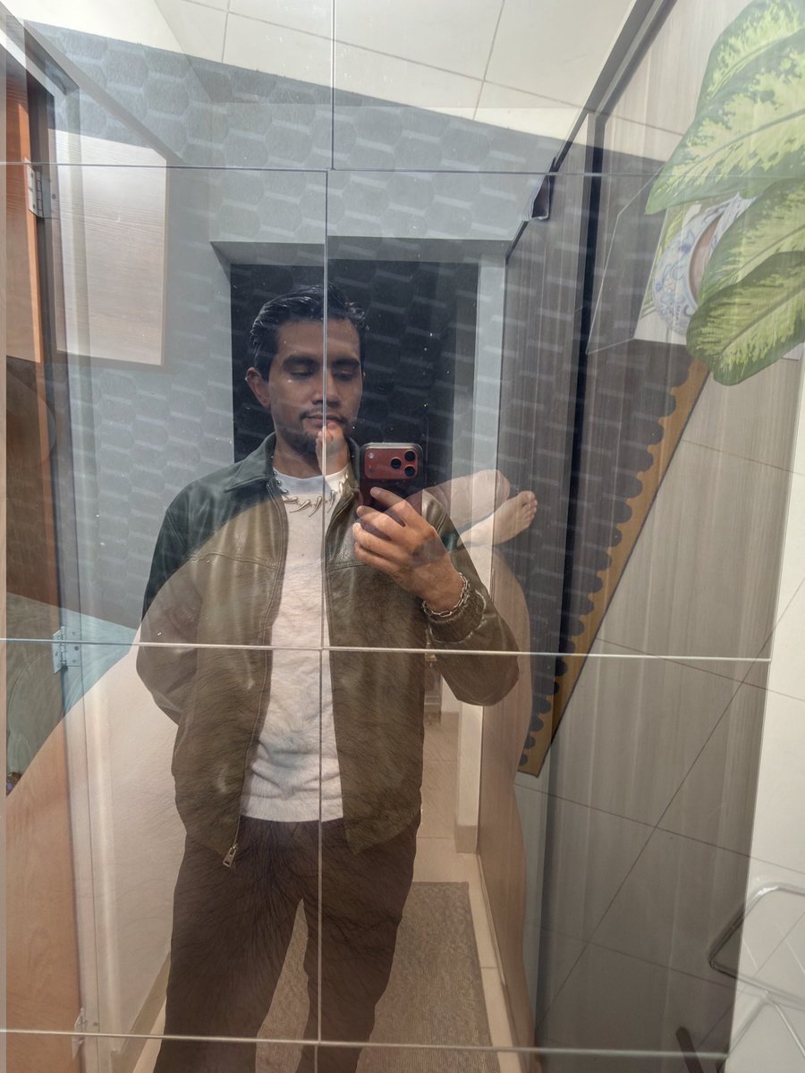 Lightrill1's tweet photo. A por el trend 🚂 https://t.co/TKIpqlFud9