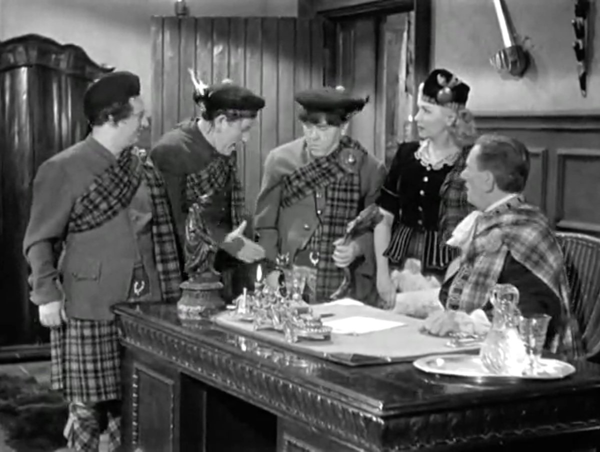 ClownRaynbow's tweet photo. https://t.co/6YblKc9Rx6
Released July 8, 1948 - "The Hot Scots"  starring the Three Stooges, Christine McIntyre, Theodore Lorch

"In The Hot Scots, the Three Stooges guard a Scottish castle … Can they find the crooks who’ve been robbing the Earl? Who are the spooks?" https://t.co/qIpCHlAAnL