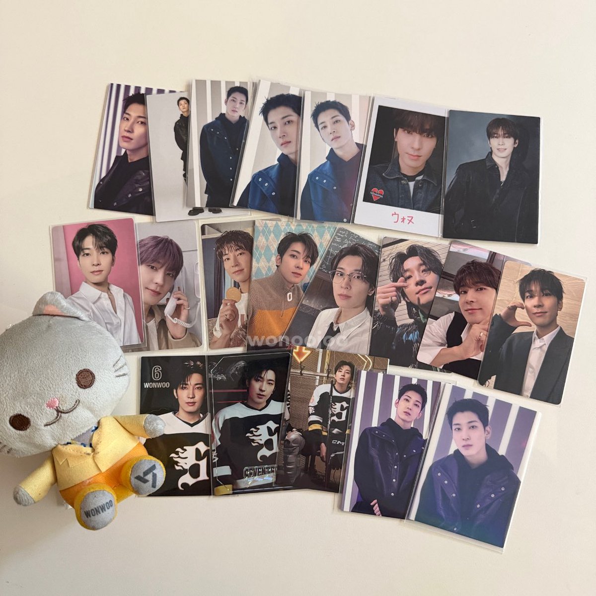 wonoojoo's tweet photo. 💜 #rt #event 원우포카나눔

원우생일을 맞이하여
5분께 랜덤으로 보내드려요

꼭 소중히 간직하고 후기 남겨 주실 분만!
(거래계알티계X 배부X)
원우 생일전에 발표 후 보내드릴게요 https://t.co/L6kyTgdKjR