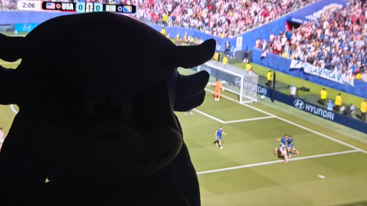 TheSultan1470's tweet photo. "What's the deal, kid? You're interested in this unsophisticated, brutish team ball sport? Are you turning into a yokel?"

No. Just curious, that's all.

"I can't stand those idiot crowds cheering and jeering."

Me neither. https://t.co/lCwWUOYElb