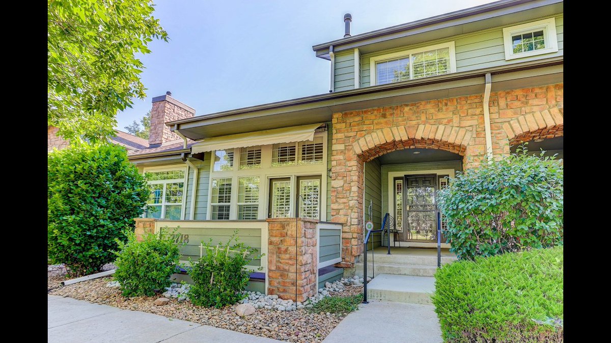 DustinMPeyser's tweet photo. Karen Valdez presents 2718 W Greens Drive Denver, CO | https://t.co/ClTkzvGtsl https://t.co/l9dsINKVoc 👉 Find Hidden Equity https://t.co/YyjTztX4Wv 👈 #RealEstate #DenverHomes #ColdwellBanker #LuxuryLiving #HomeForSale https://t.co/8LXNaCaQxt