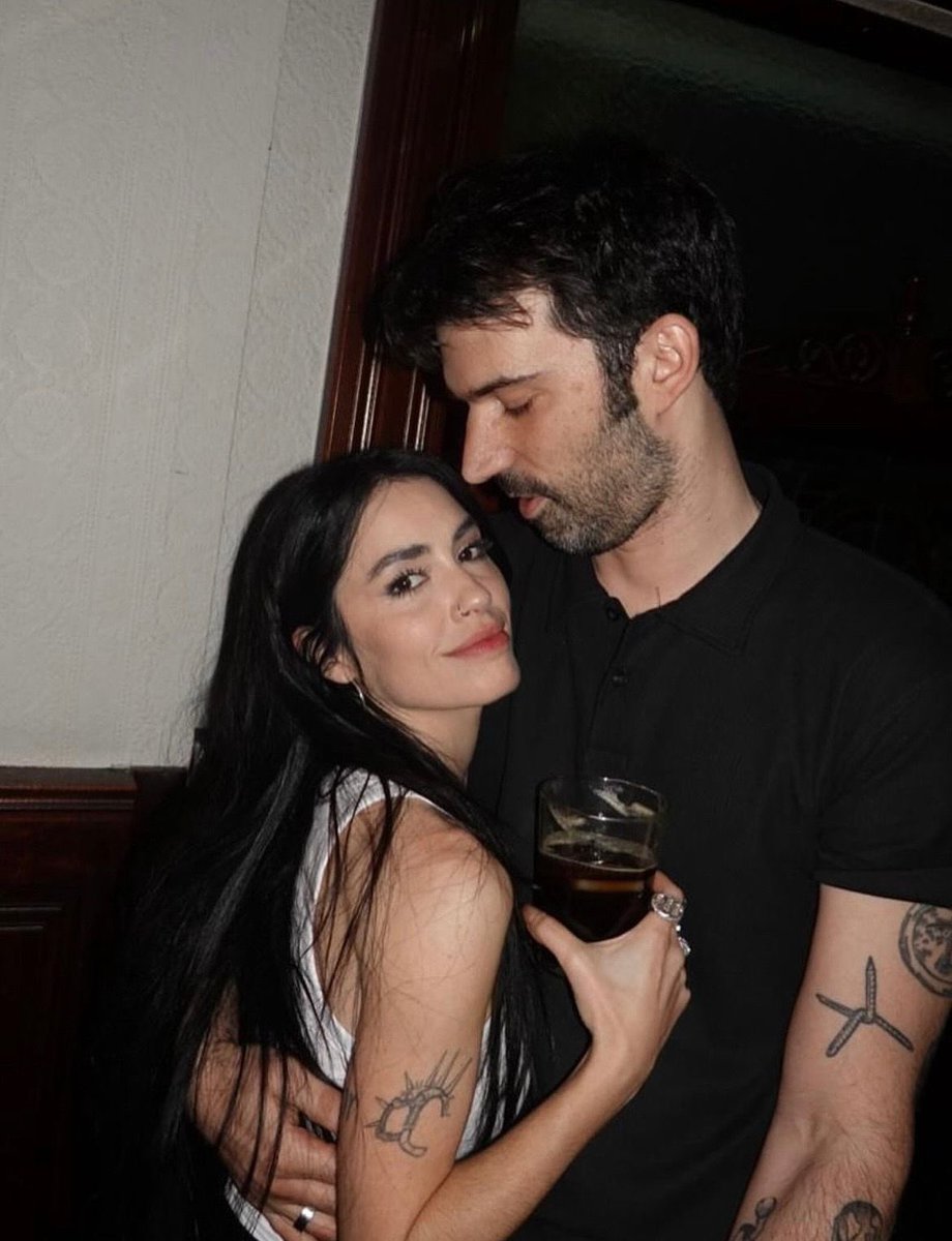 batuchihouse's tweet photo. Mis papis https://t.co/7MCkkiCuYU