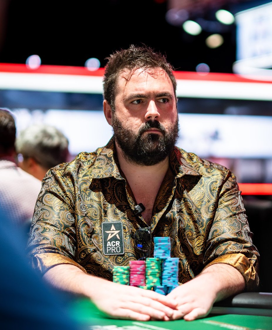 RobKuhn_'s tweet photo. Tomorrow I will play the $10,000 main event - my 15th attempt

I will play from hand 1

I'm going to give away 15 $16.50 splash tickets to the 15 closest to guessing my end of day chip stack

If i bust I'll give away at random

My prediction: 145,800

To qualify:

-like this post/be following