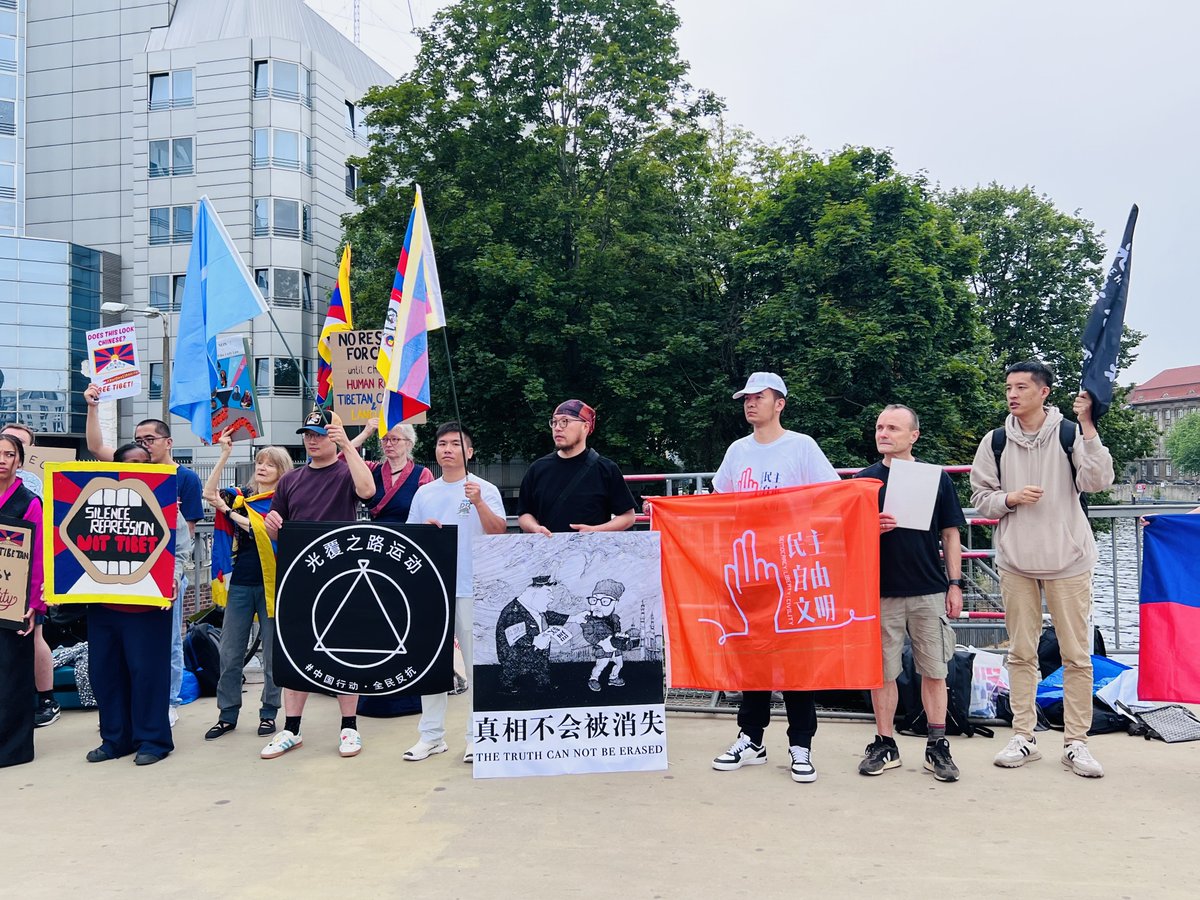 Suyutong's tweet photo. #光覆运动 #全民反抗运动 抵制中共恶法《中华人民共和国民族团结进步促进法》#恶法非法 https://t.co/euQDZOrSGj