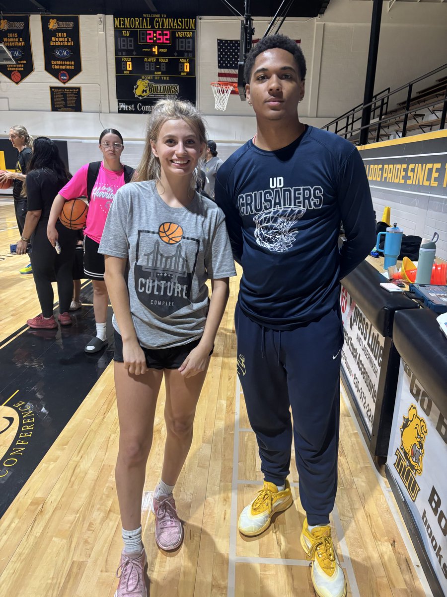 CamBrown_Hoops's tweet photo. had a great learning experience at the prospect camp in seguin, got to compete and get better!  @TLUwbb @BlinnWbb @UDallasWBB @BelRaimondi https://t.co/UU4iygB1bK